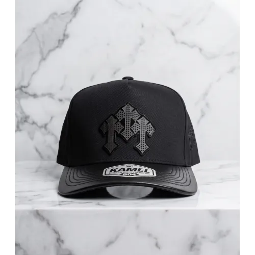 3 CRUCES BARBAS HATS